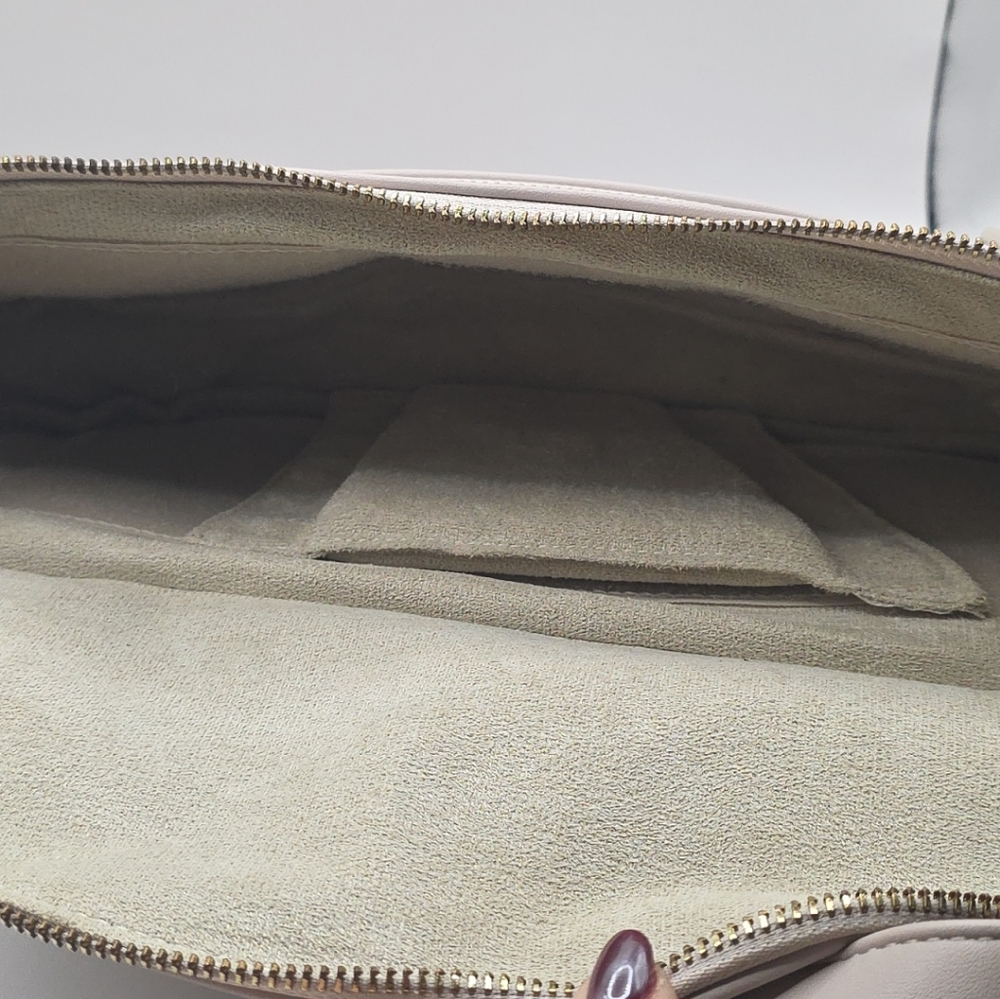 Ruby & Rae Sidekick Camera Bag - Picture 10 of 14